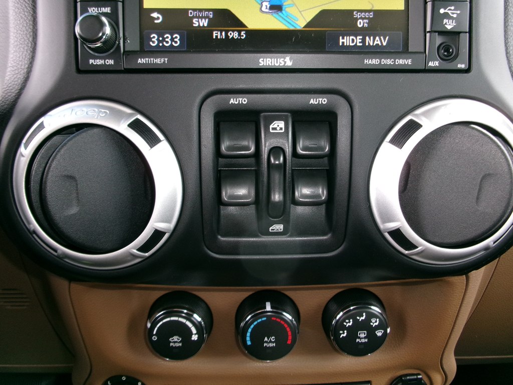 Photo 51 of this JEEP WRANGLER UNLIMI