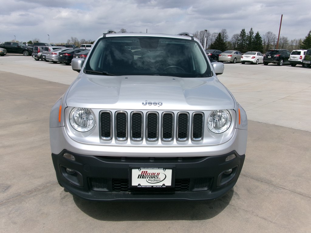 Photo 7 of this JEEP RENEGADE