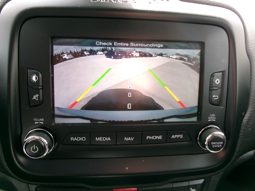 Photo 47 of this JEEP RENEGADE