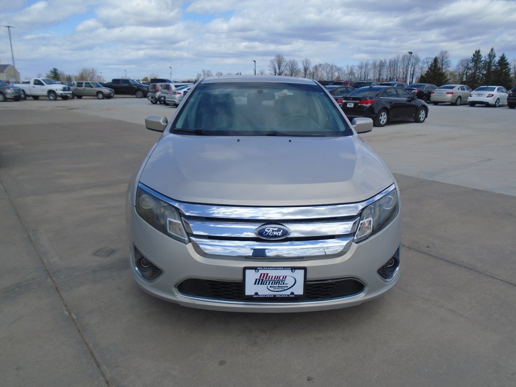 Photo 9 of this FORD FUSION