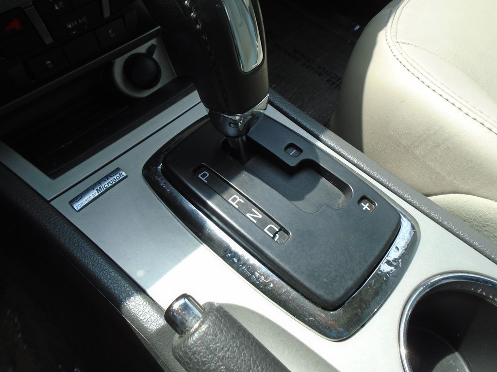 Photo 45 of this FORD FUSION