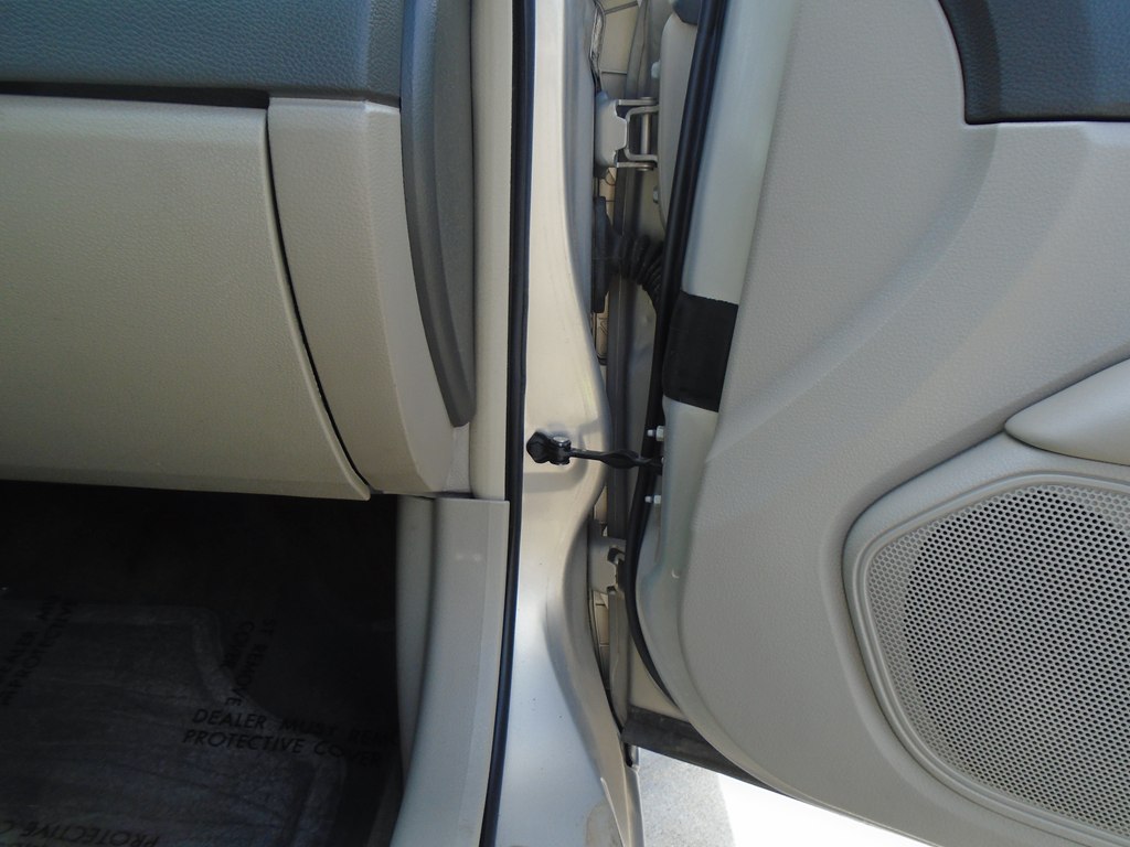 Photo 29 of this FORD FUSION