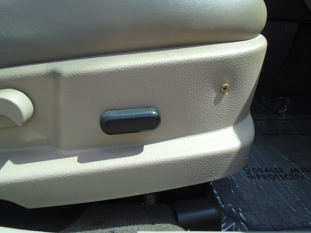 Photo 26 of this FORD FUSION