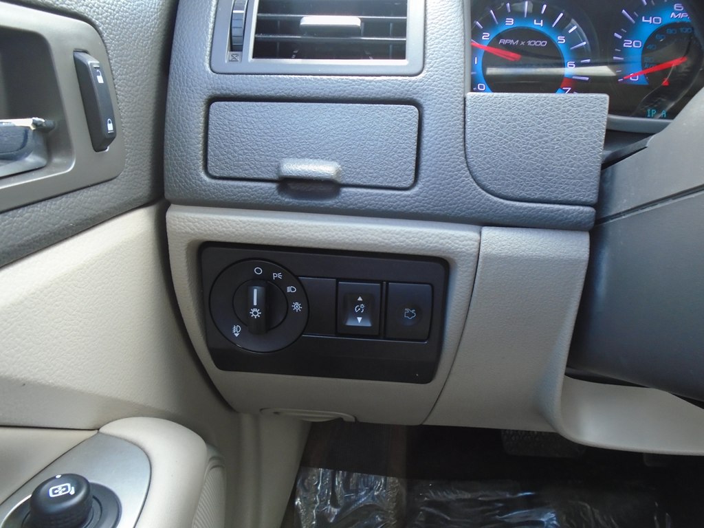 Photo 39 of this FORD FUSION