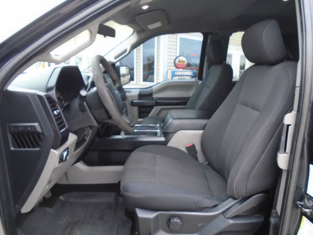 Photo 13 of this FORD F150