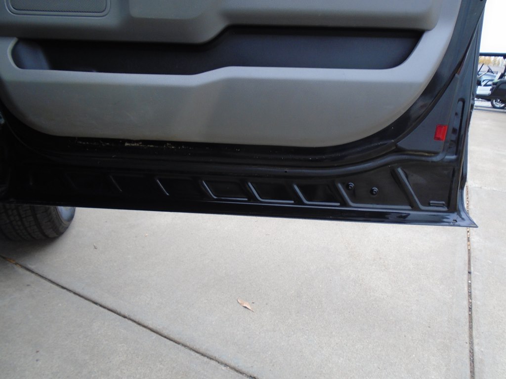 Photo 33 of this FORD F150