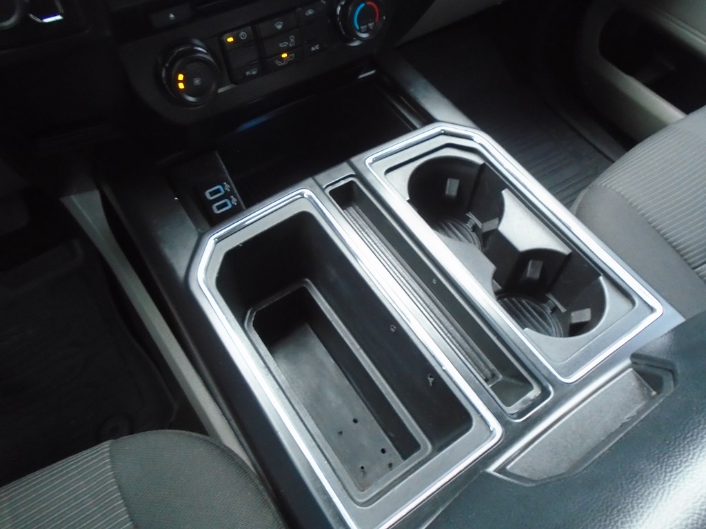 Photo 49 of this FORD F150
