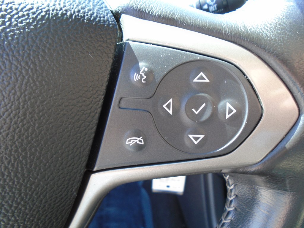 Photo 51 of this CHEVROLET COLORADO