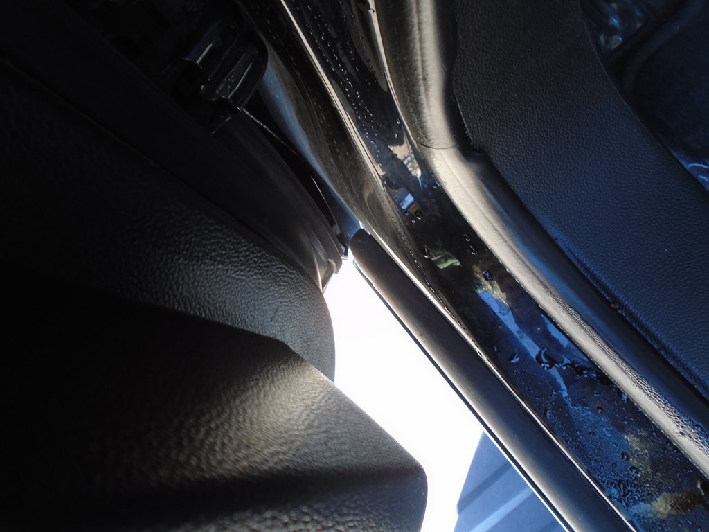 Photo 21 of this CHEVROLET COLORADO