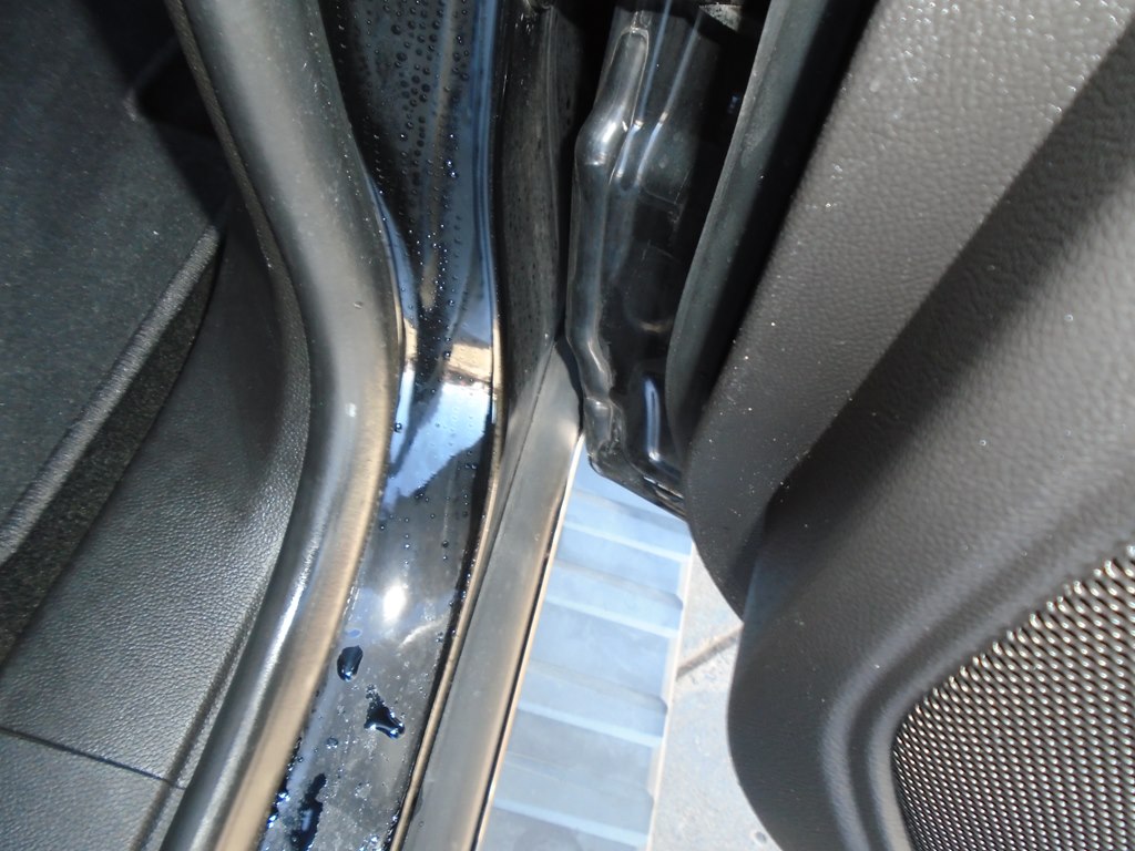 Photo 45 of this CHEVROLET COLORADO