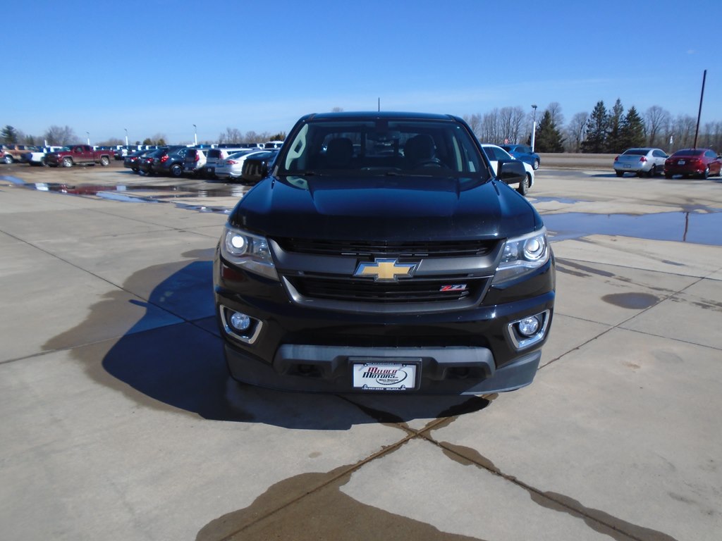 Photo 6 of this CHEVROLET COLORADO