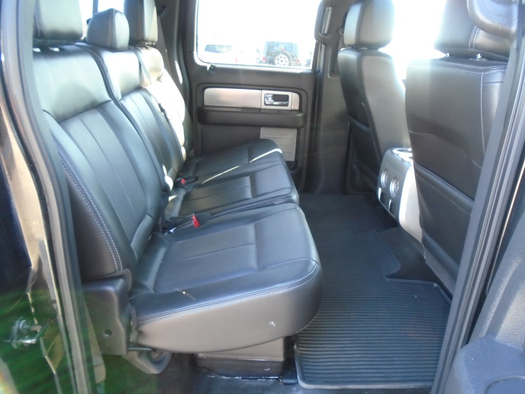 Photo 40 of this FORD F150