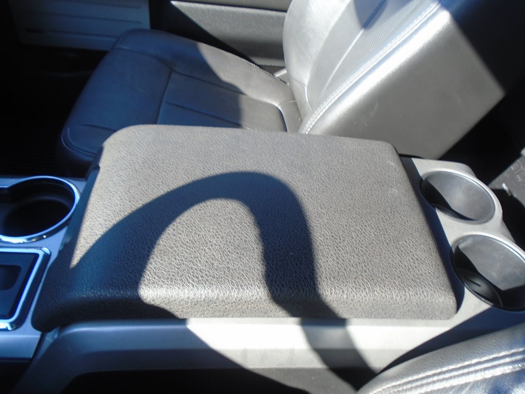 Photo 57 of this FORD F150