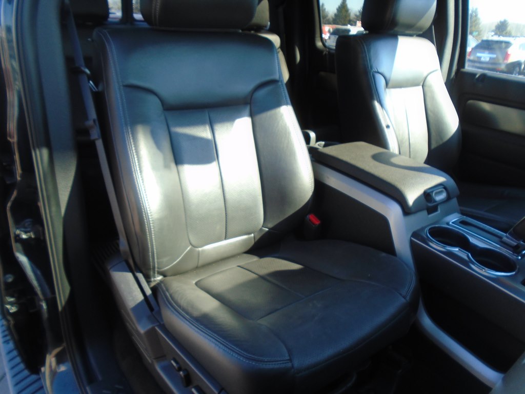 Photo 35 of this FORD F150
