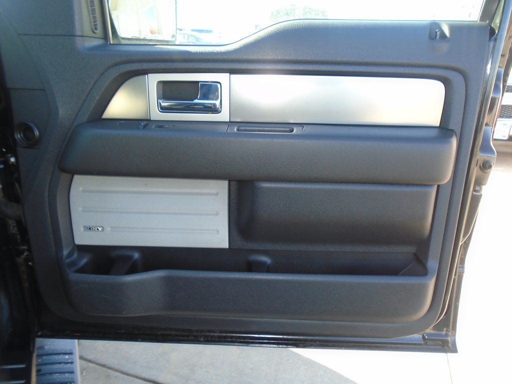 Photo 34 of this FORD F150