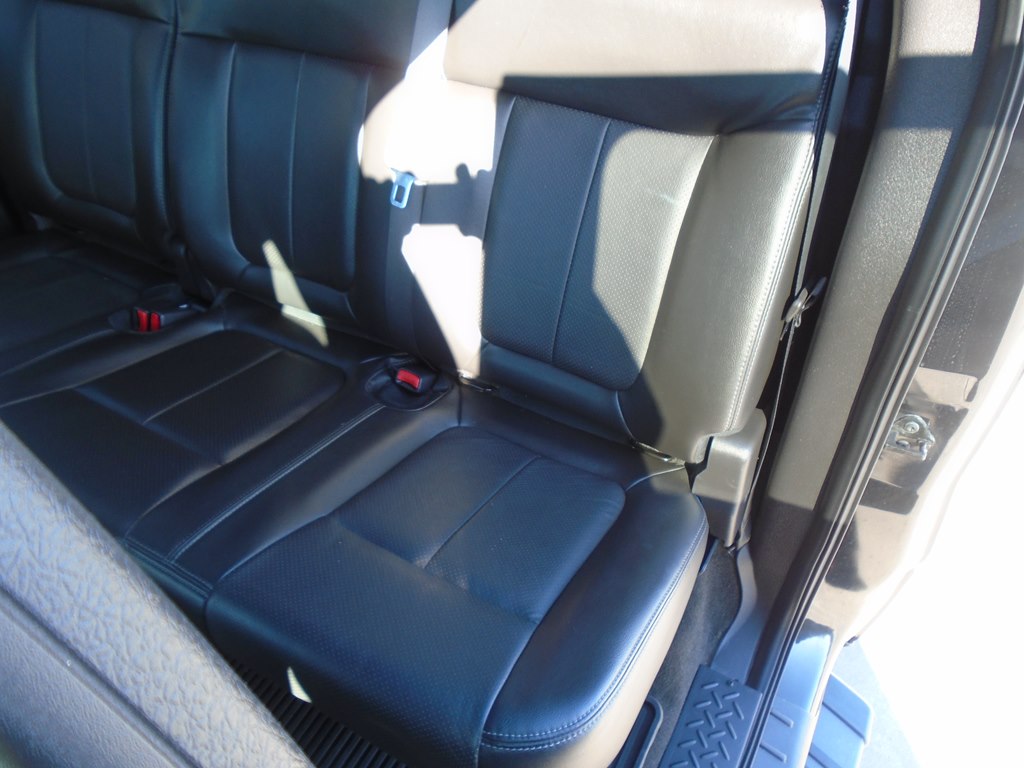 Photo 26 of this FORD F150