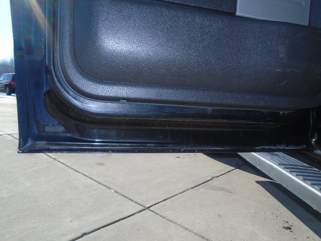 Photo 30 of this FORD F150