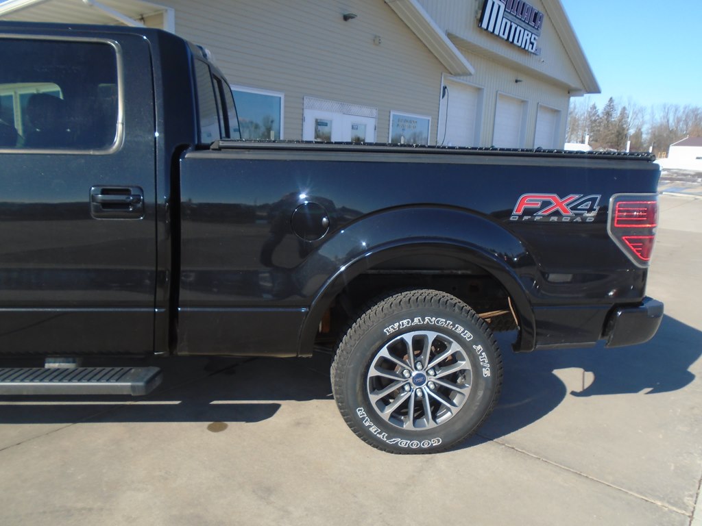 Photo 5 of this FORD F150