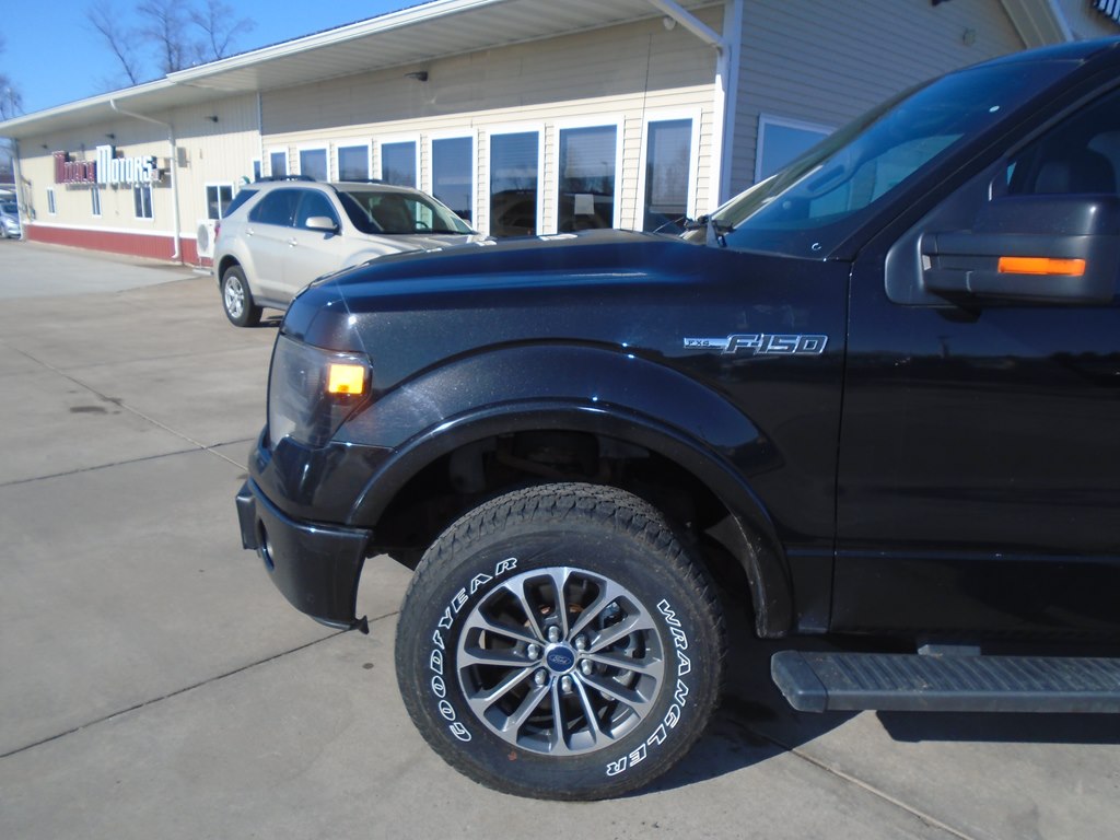 Photo 2 of this FORD F150