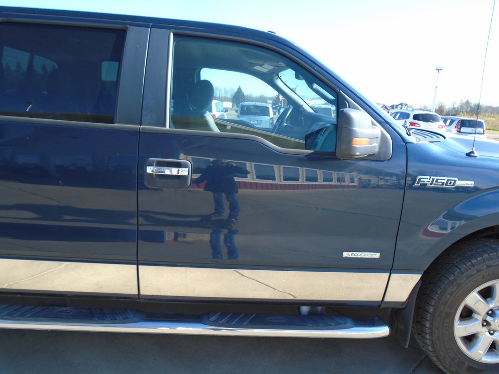 Photo 9 of this FORD F150