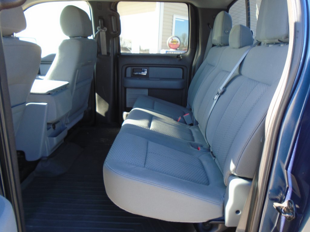 Photo 22 of this FORD F150
