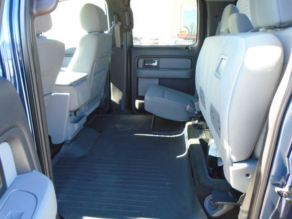 Photo 23 of this FORD F150