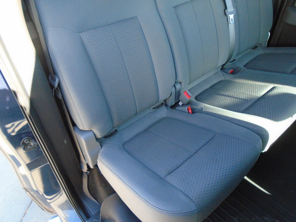 Photo 40 of this FORD F150