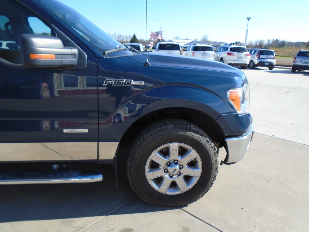 Photo 8 of this FORD F150