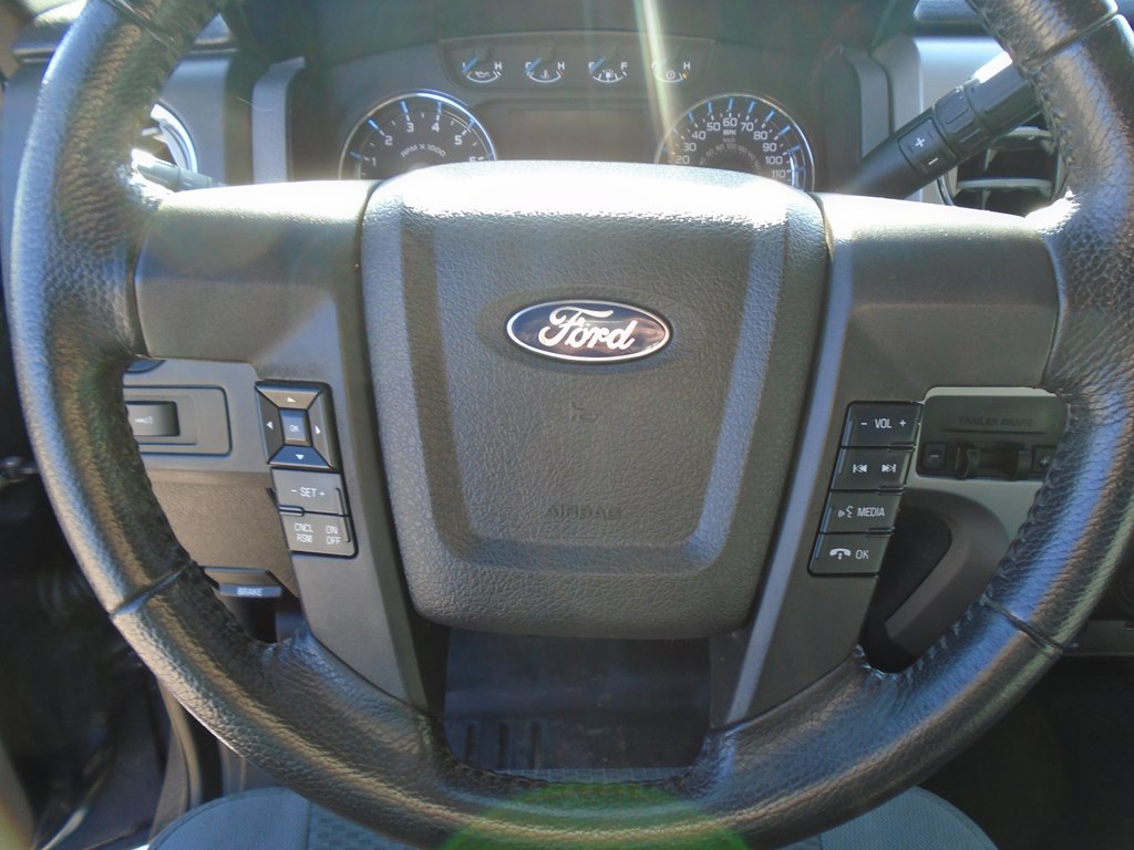 Photo 45 of this FORD F150