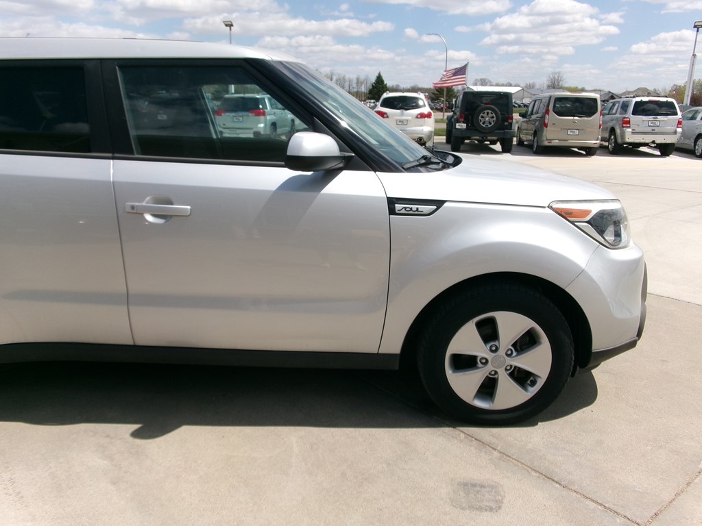 Photo 6 of this KIA SOUL