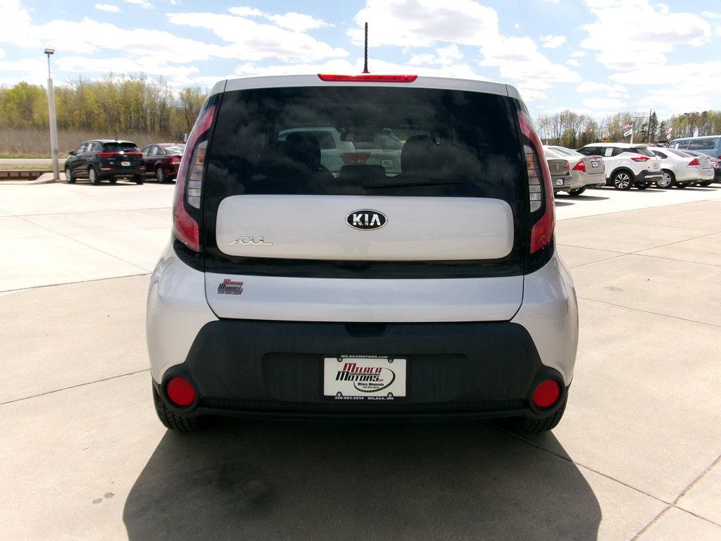 Photo 10 of this KIA SOUL
