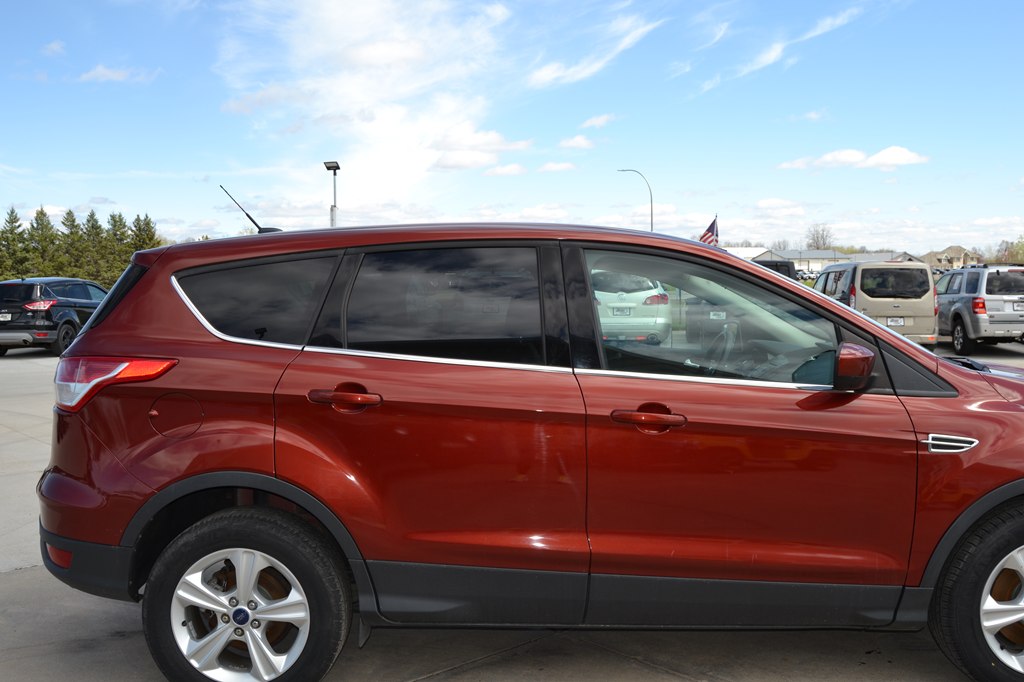 Photo 8 of this FORD ESCAPE