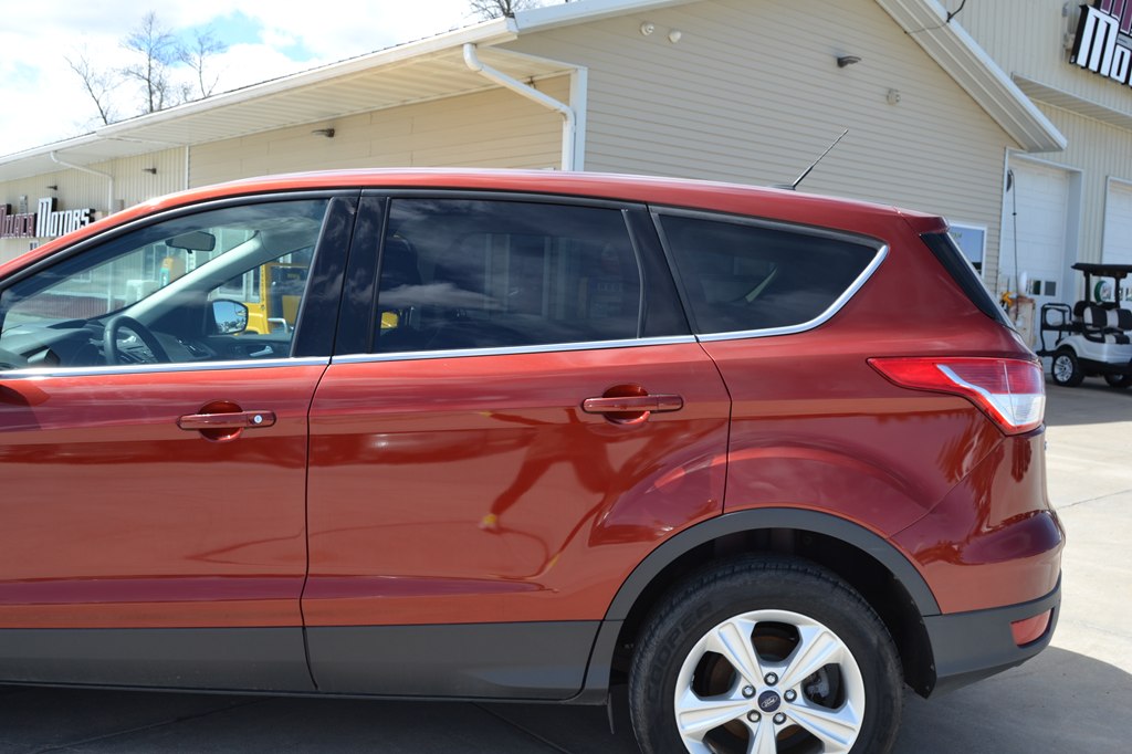 Photo 4 of this FORD ESCAPE