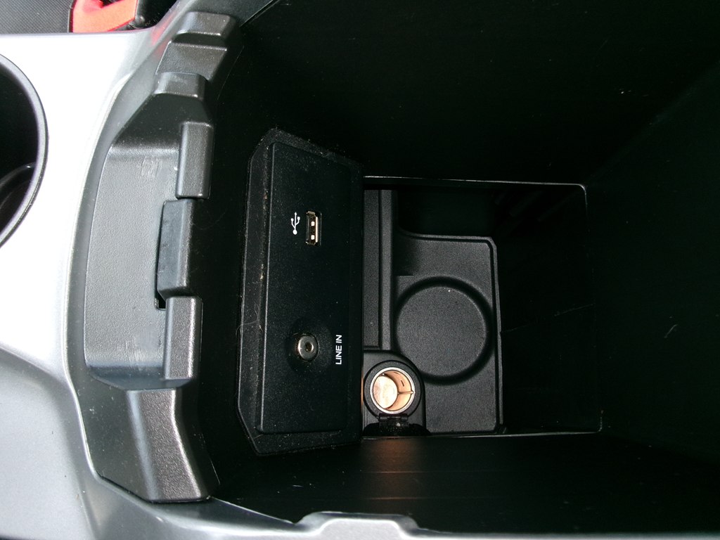 Photo 51 of this FORD ESCAPE