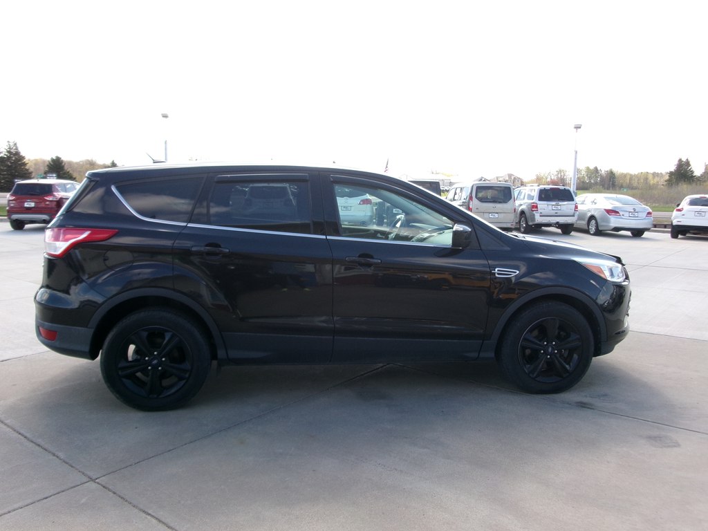 Photo 5 of this FORD ESCAPE