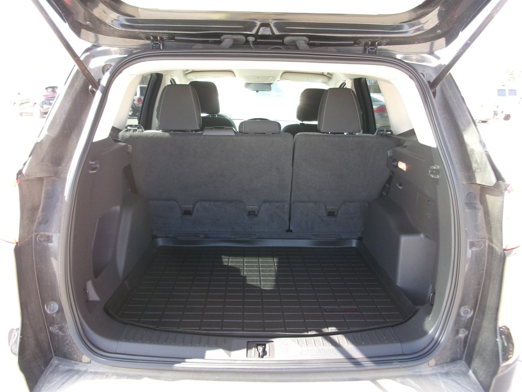 Photo 37 of this FORD ESCAPE