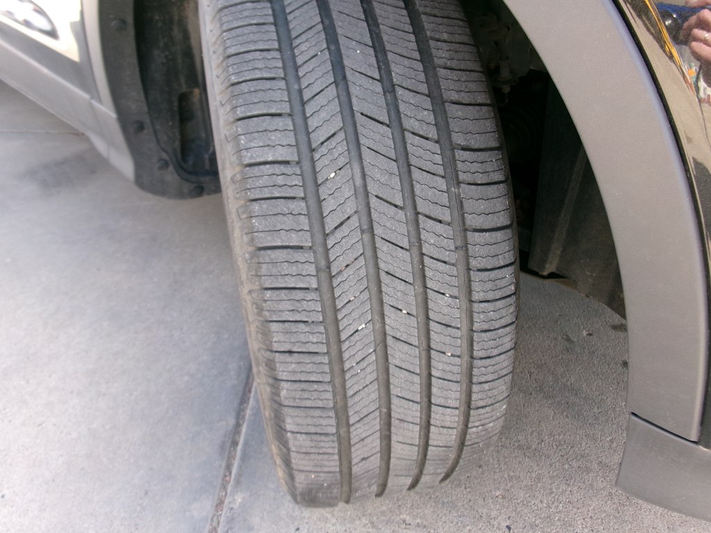 Photo 55 of this FORD ESCAPE