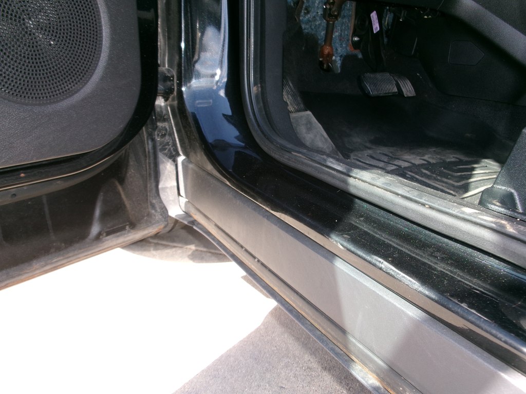Photo 18 of this FORD ESCAPE