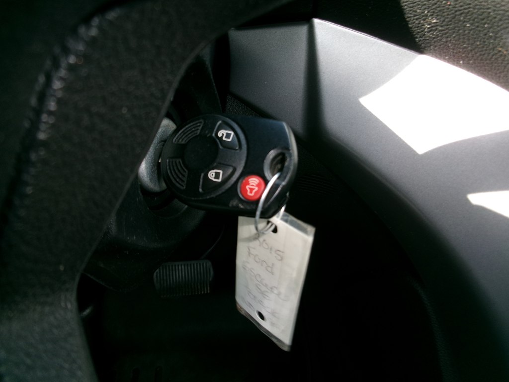 Photo 44 of this FORD ESCAPE