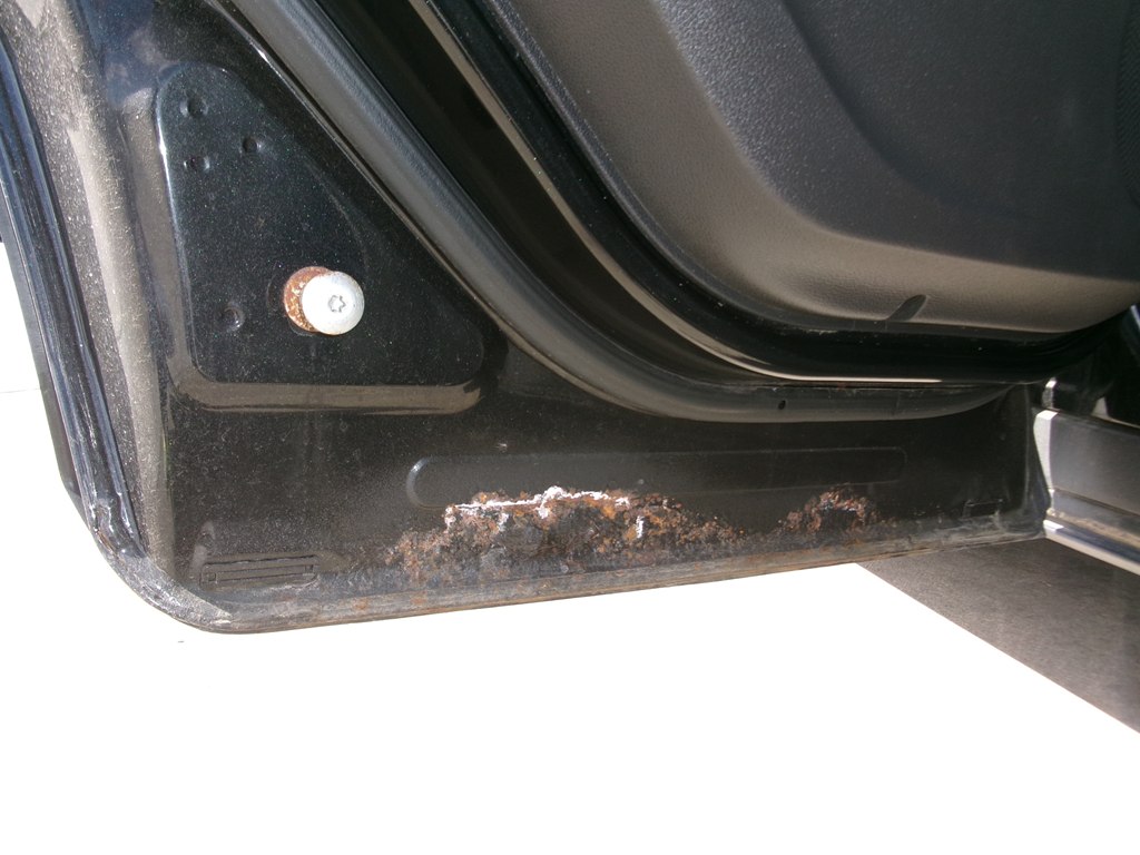 Photo 25 of this FORD ESCAPE