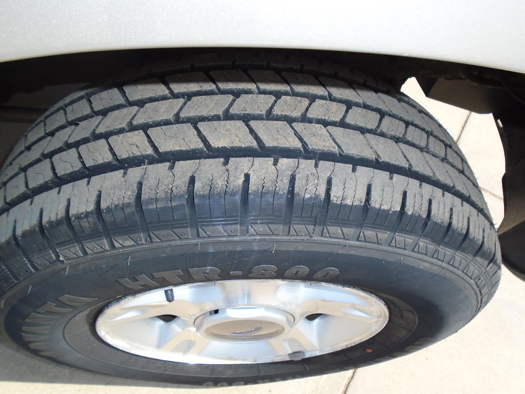 Photo 52 of this FORD EXPLORER