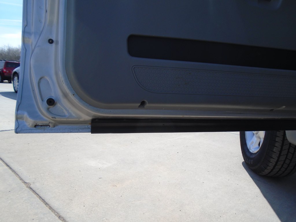 Photo 22 of this FORD EXPLORER