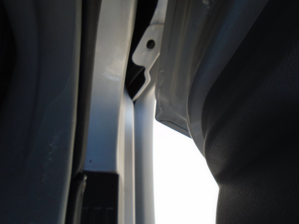 Photo 27 of this FORD EXPLORER