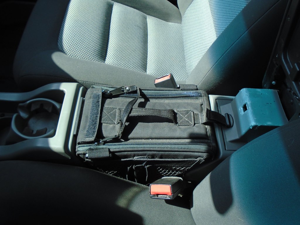 Photo 45 of this FORD EXPLORER