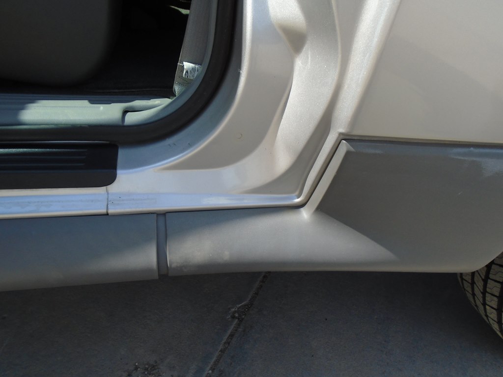 Photo 19 of this FORD EXPLORER