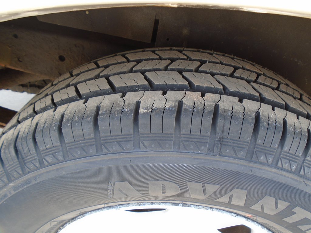 Photo 53 of this FORD EXPLORER