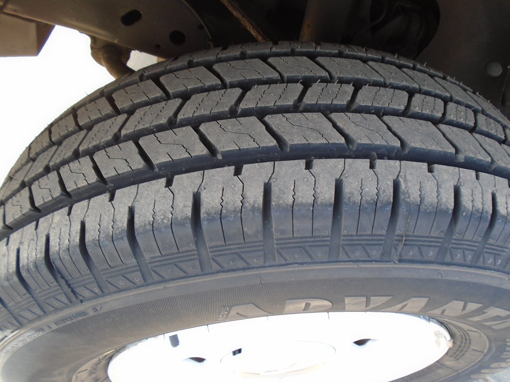 Photo 50 of this FORD EXPLORER