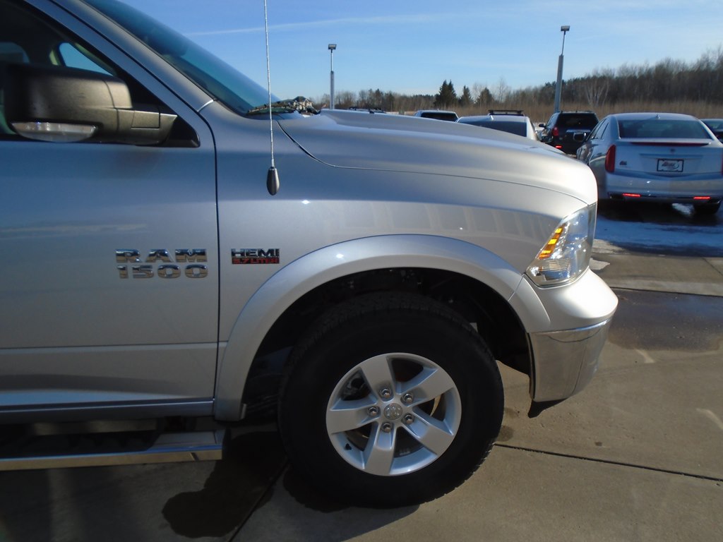 Photo 8 of this RAM 1500