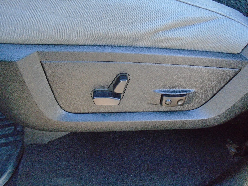 Photo 16 of this RAM 1500