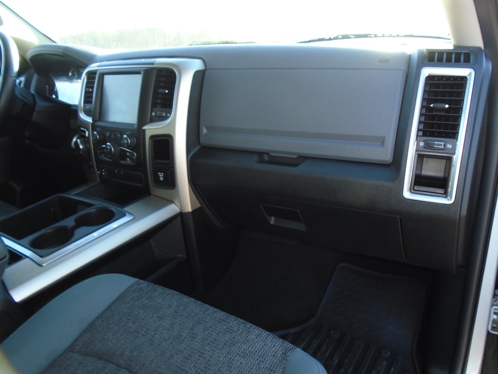Photo 34 of this RAM 1500